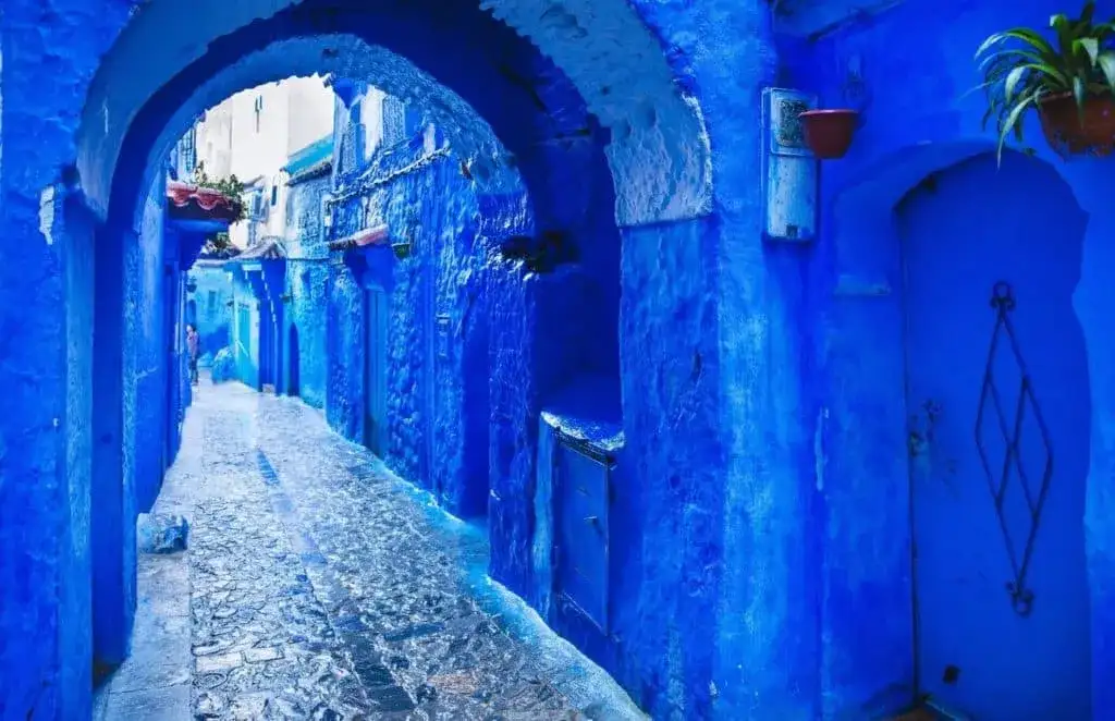7-day around Morocco tour from Chefchaouen — imperial cities and Sahara — alternative view