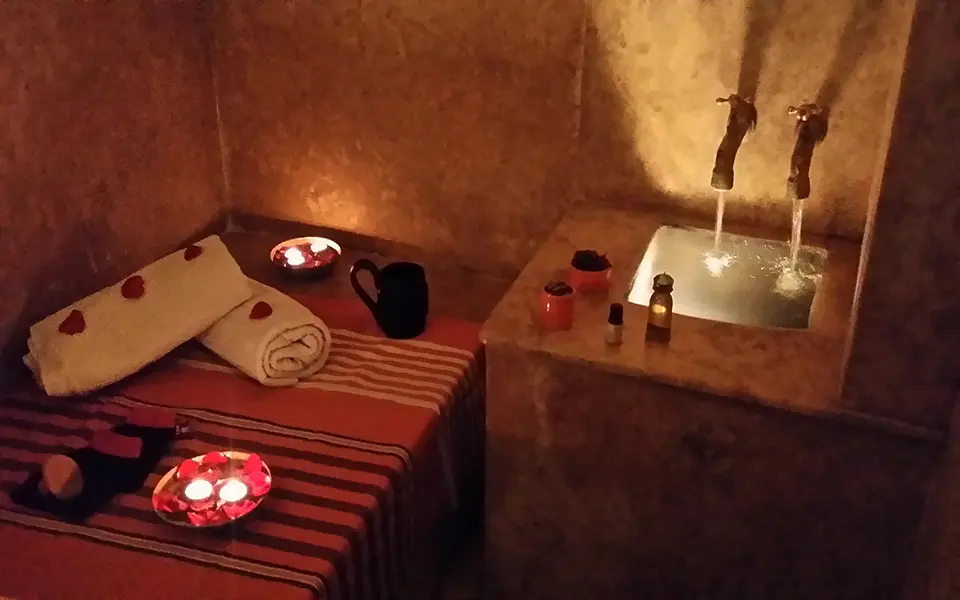 Marrakech traditional hammam and massage spa experience — alternative view